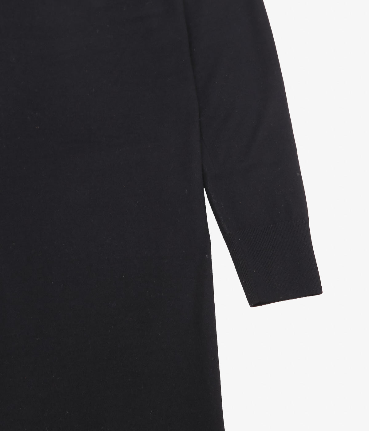 COMOLI ''ウール タートルニットドレス'' (BLACK) – THE STORE BY MAIDENS