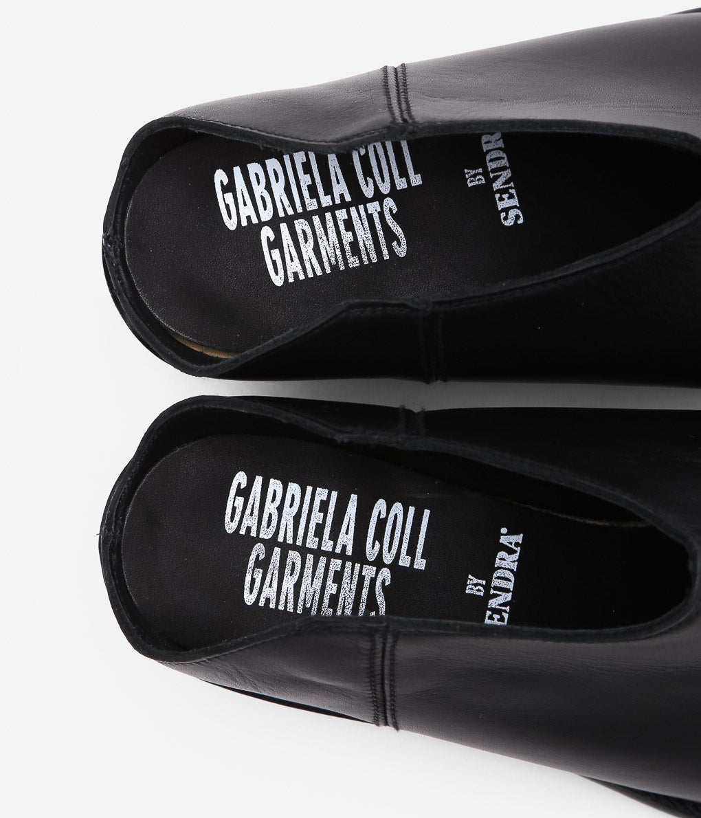 GABRIELA COLL GARMENTS ''NO.130 SENDRA CROPPED BOOTS'' (BLACK