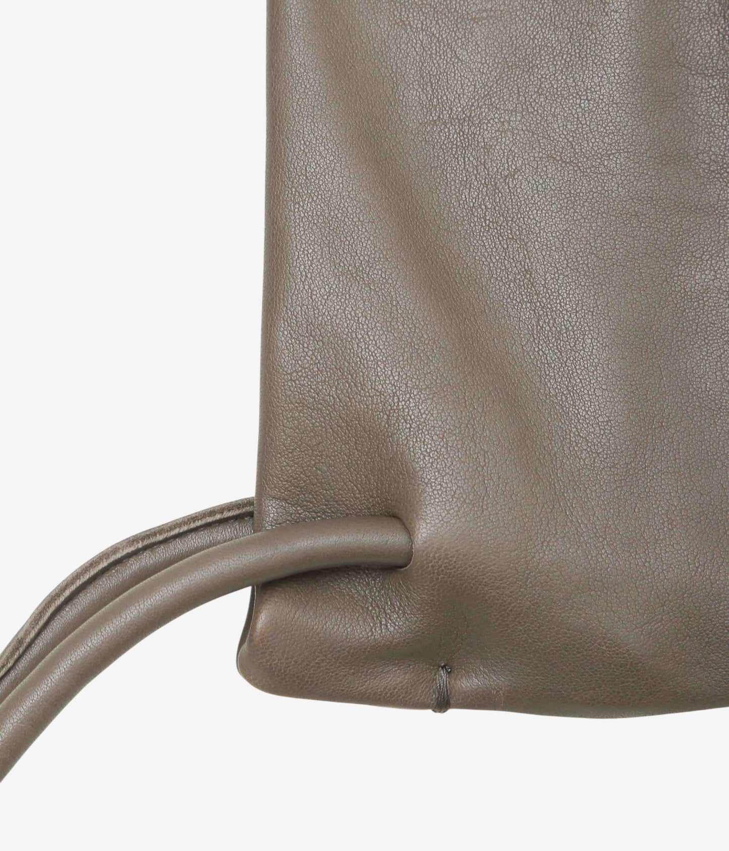 GABRIELA COLL GARMENTS "NO.131 LEATHER GATHERED CROSSED BAG" (DUST)