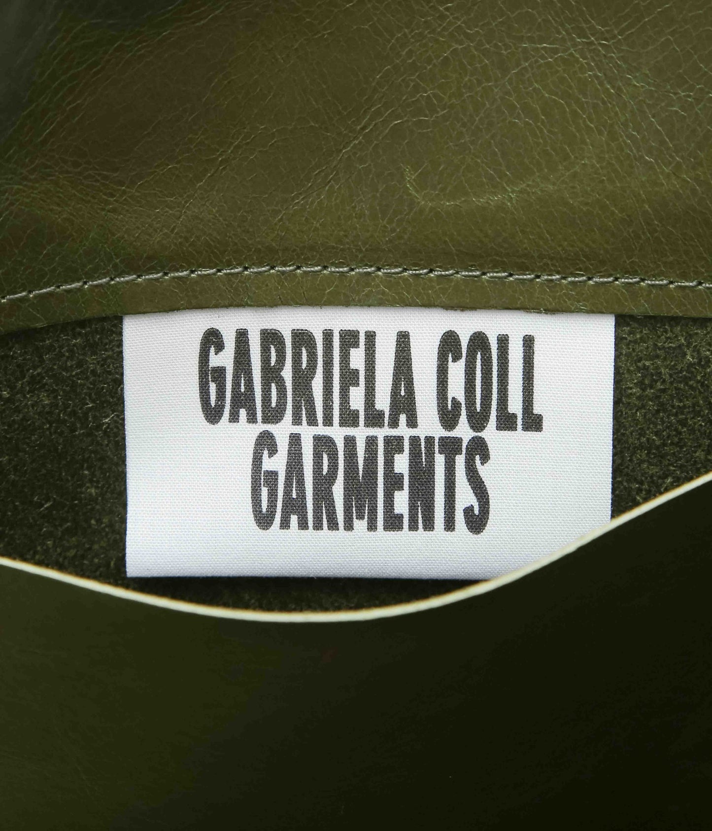GABRIELA COLL GARMENTS "NO.17 LEATHER HOOF BAG" (그린)