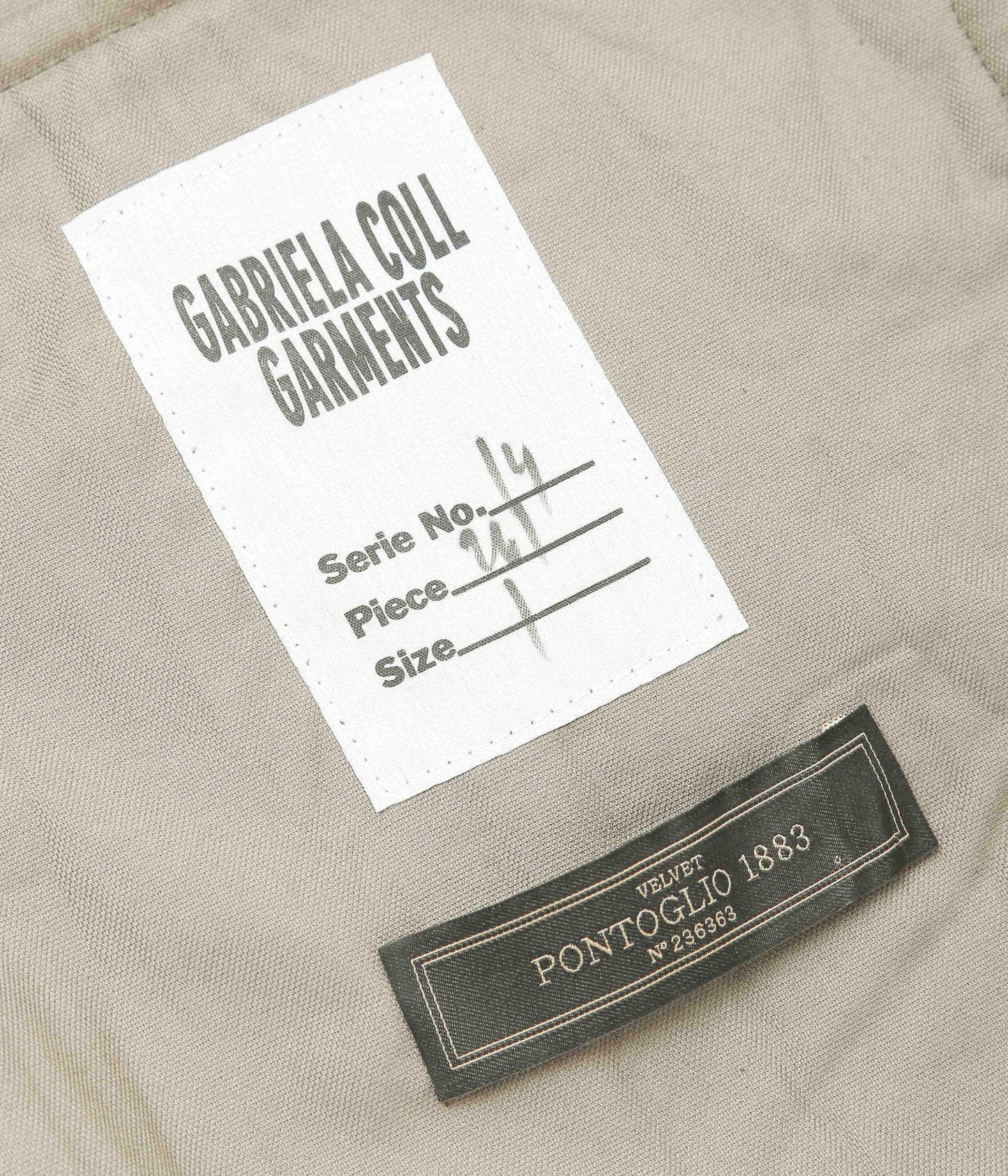 GABRIELA COLL GARMENTS "NO.261 COTTON VELVET ZIPPER JACKET" (DUST)