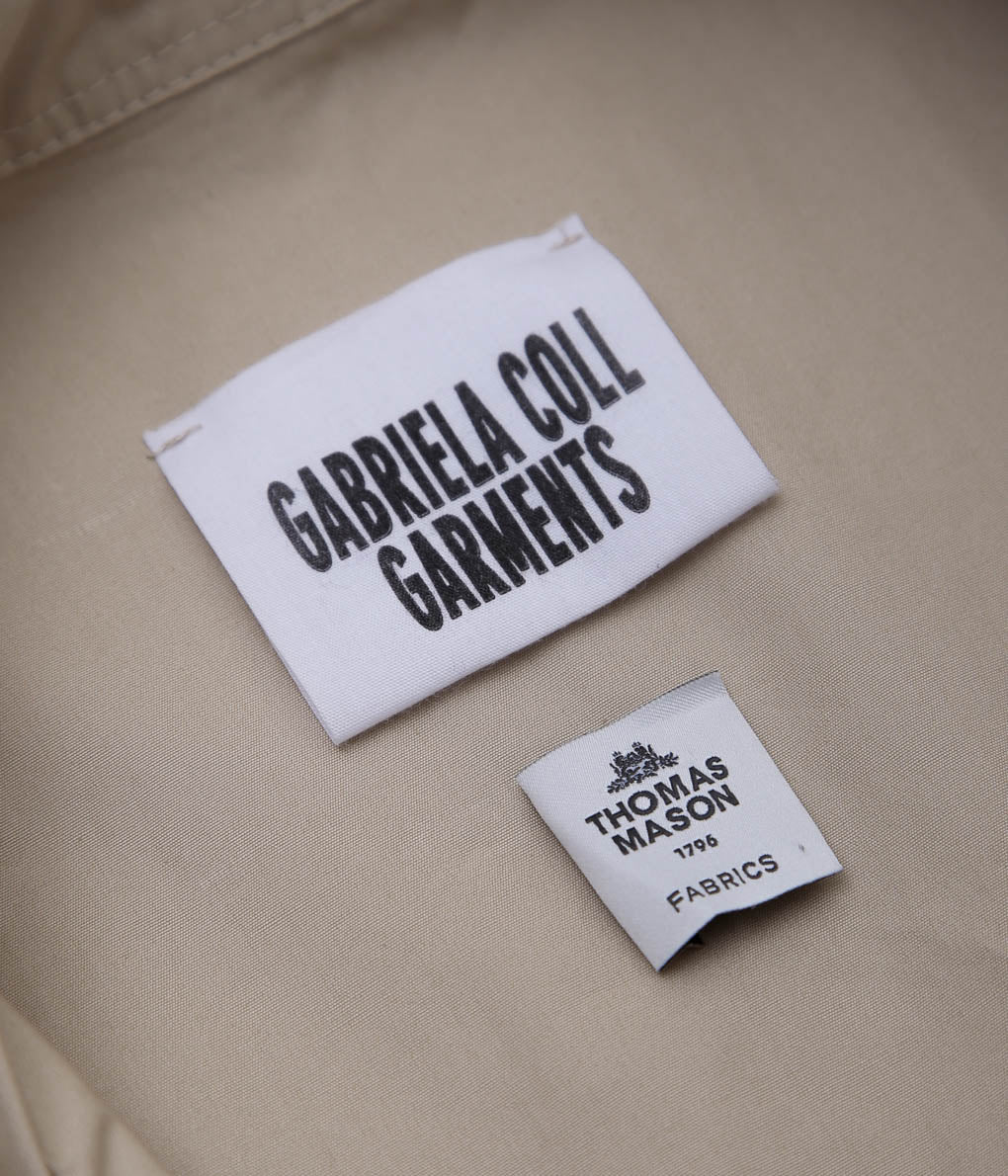 GABRIELA COLL GARMENTS ''NO.307 POPLIN SHORT SLEEVE SHIRT'' (BEIGE)