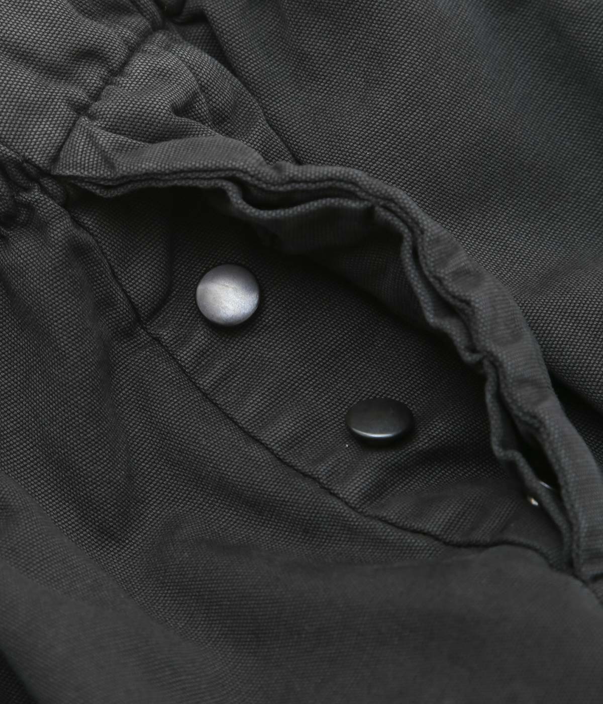 GABRIELA COLL GARMENTS ''NO.330 THIN CANVAS DRAPED SHORT TROUSERS'' (BLACK)