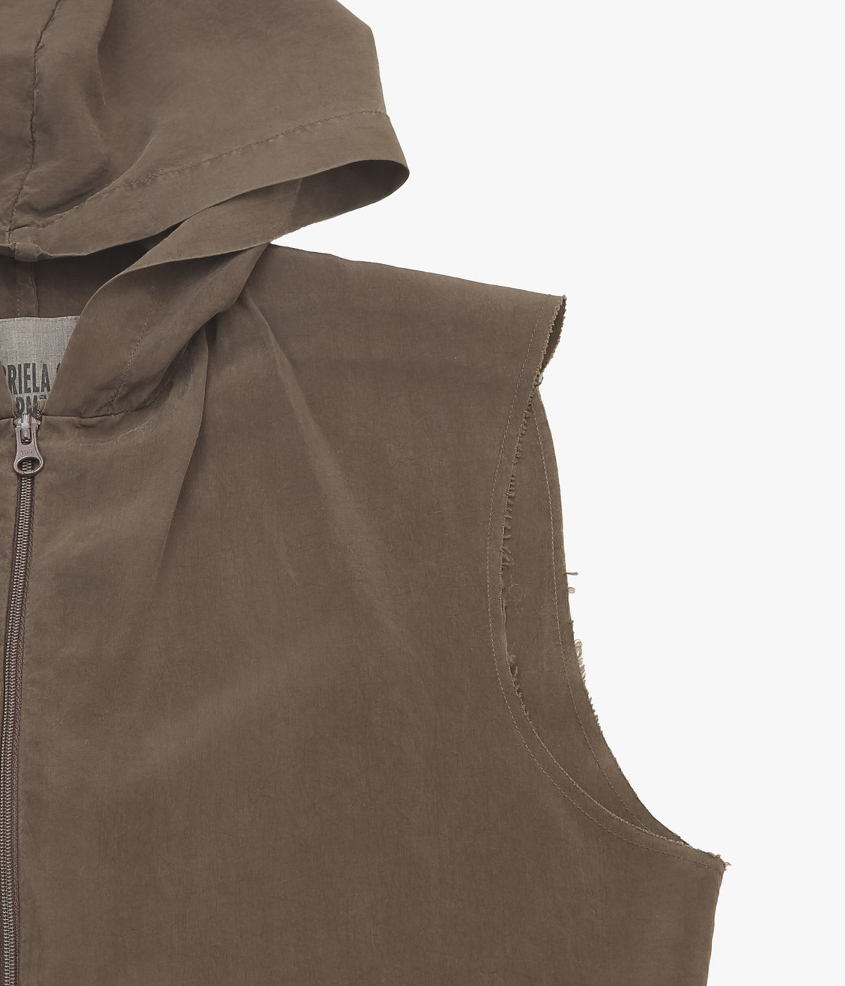 GABRIELA COLL GARMENTS ''NO.335 CUPRO SLEEVELESS HOODED ZIPPER TOP''(BROWN)