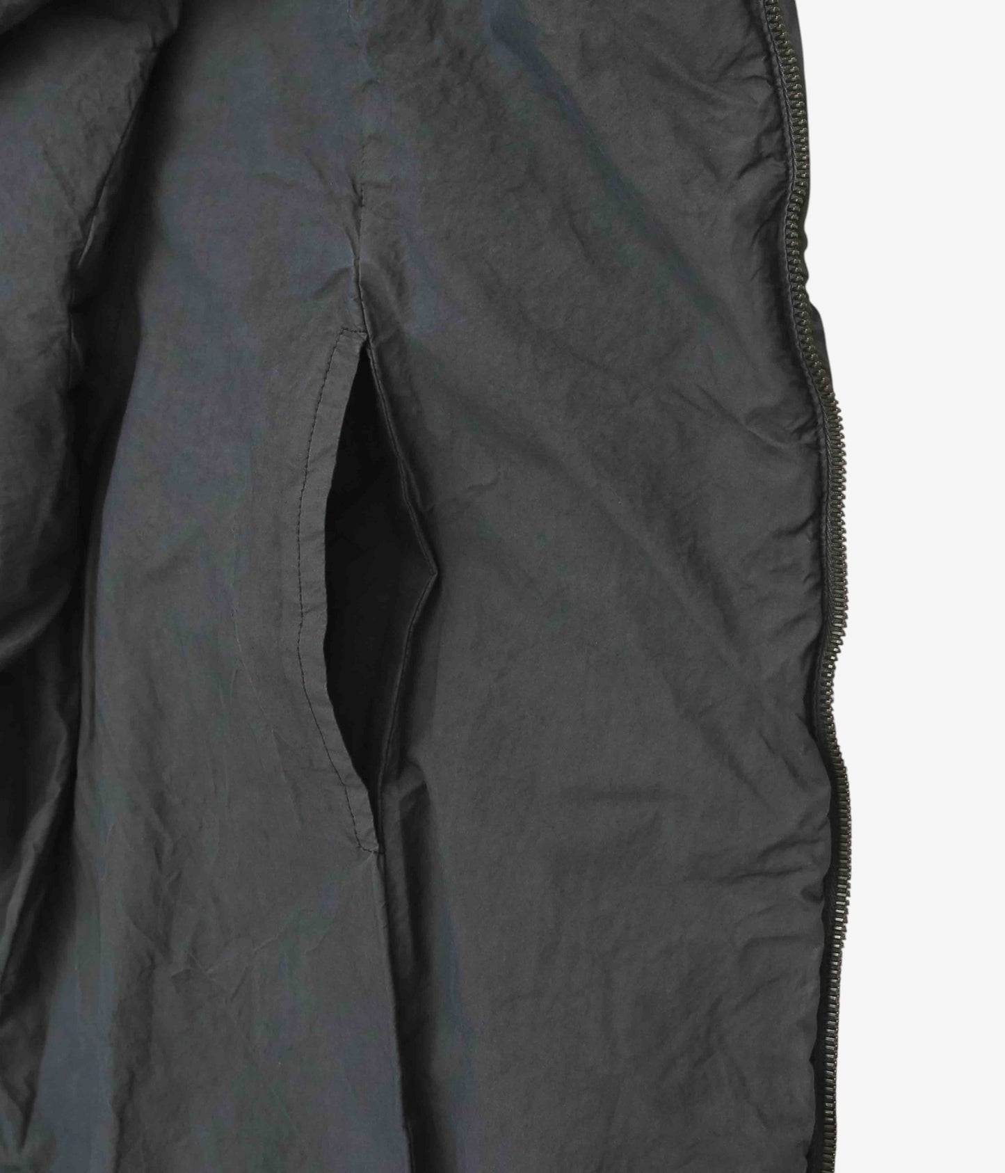 GABRIELA COLL GARMENTS ''NO.340 POPLIN PADDED JACKET'' (BLACK)