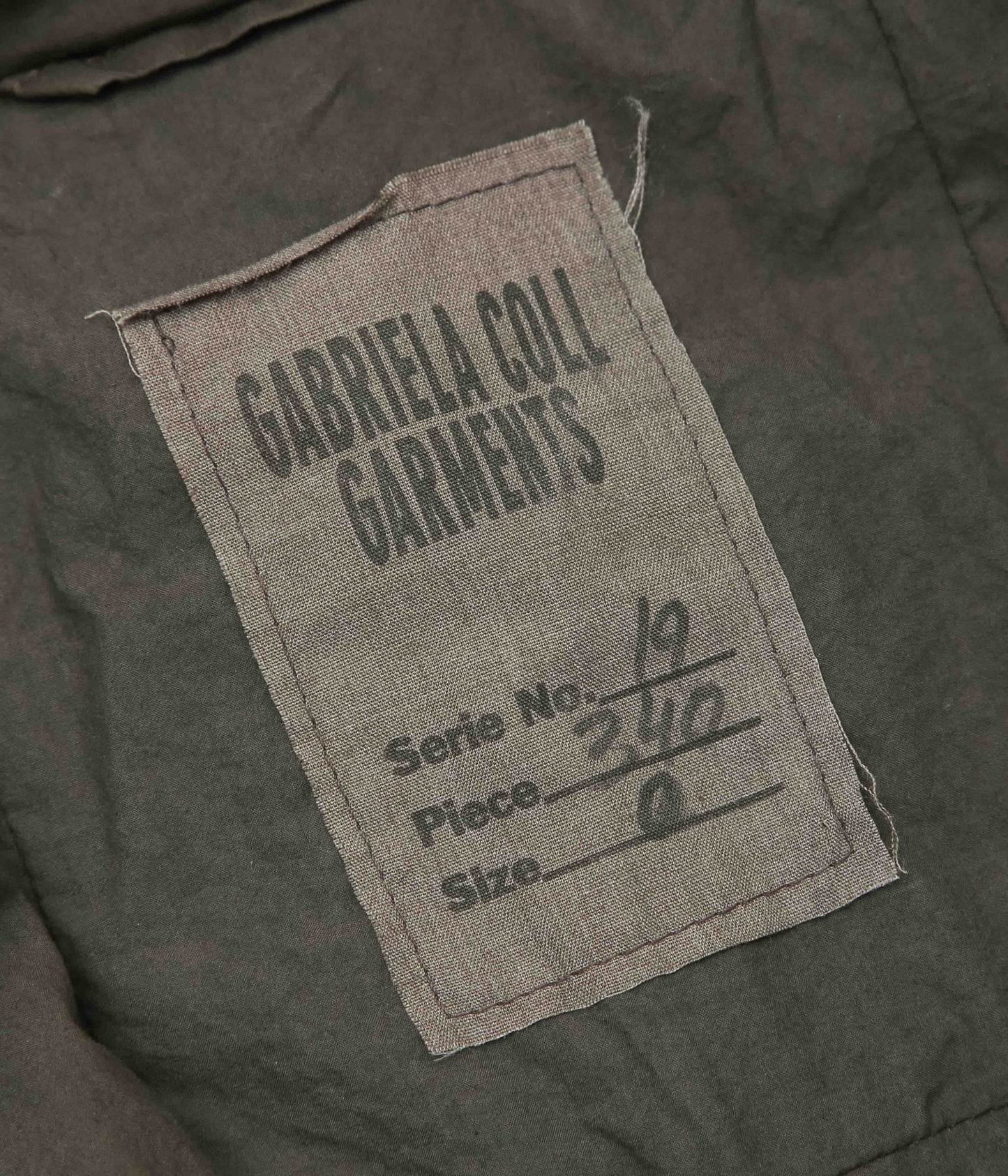 GABRIELA COLL GARMENTS "NO.340 POPLIN PADDED JACKET" (BROWN)
