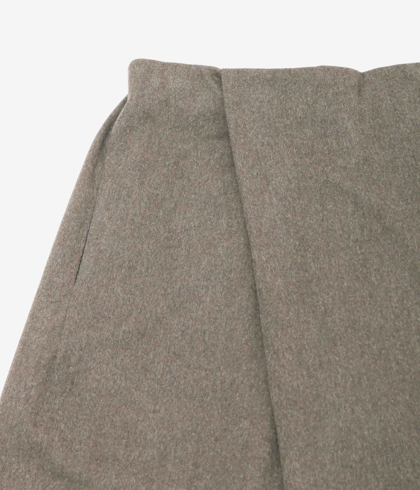 GABRIELA COLL GARMENTS "NO.342 HEAVY WOOL CROSSED SHORT TROUSERS" (DUST)