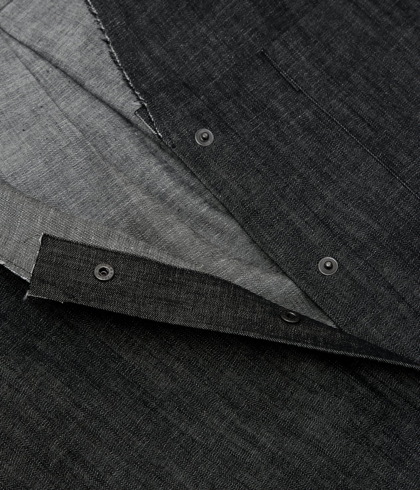 GABRIELA COLL GARMENTS ''NO.348 DENIM LONGSLEEVE SNAP DRESS'' (BLACK DENIM)
