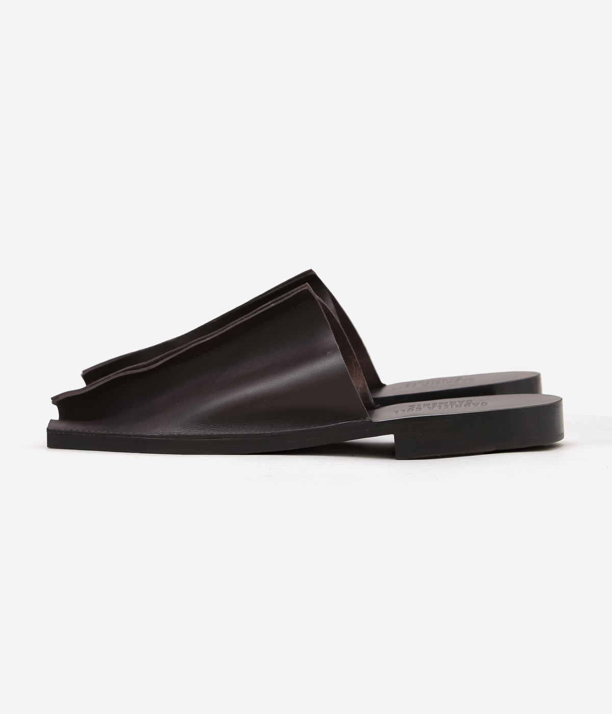 GABRIELA COLL GARMENTS ''NO.7 LEATHER OPEN TOE BABOUCHE'' (BROWN)