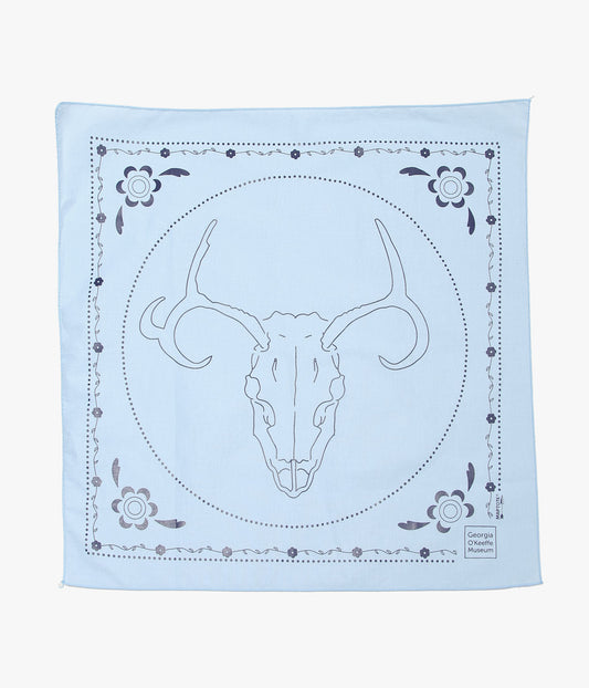 GEORGIA O'KEEFFE MUSEUM ''GEORGIA O'KEEFFE MUSEUM BANDANA'' (LT BLUE)