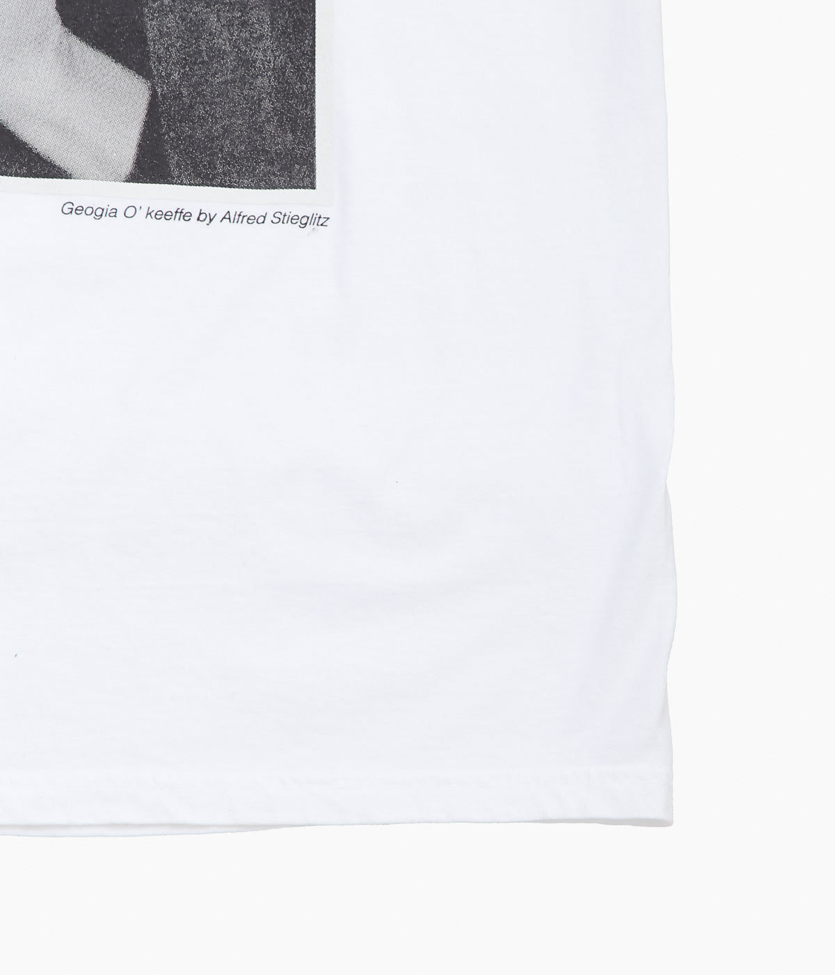 GEORGIA O'KEEFFE ''T SHIRTS "HANDS 1919"'' (WHITE)