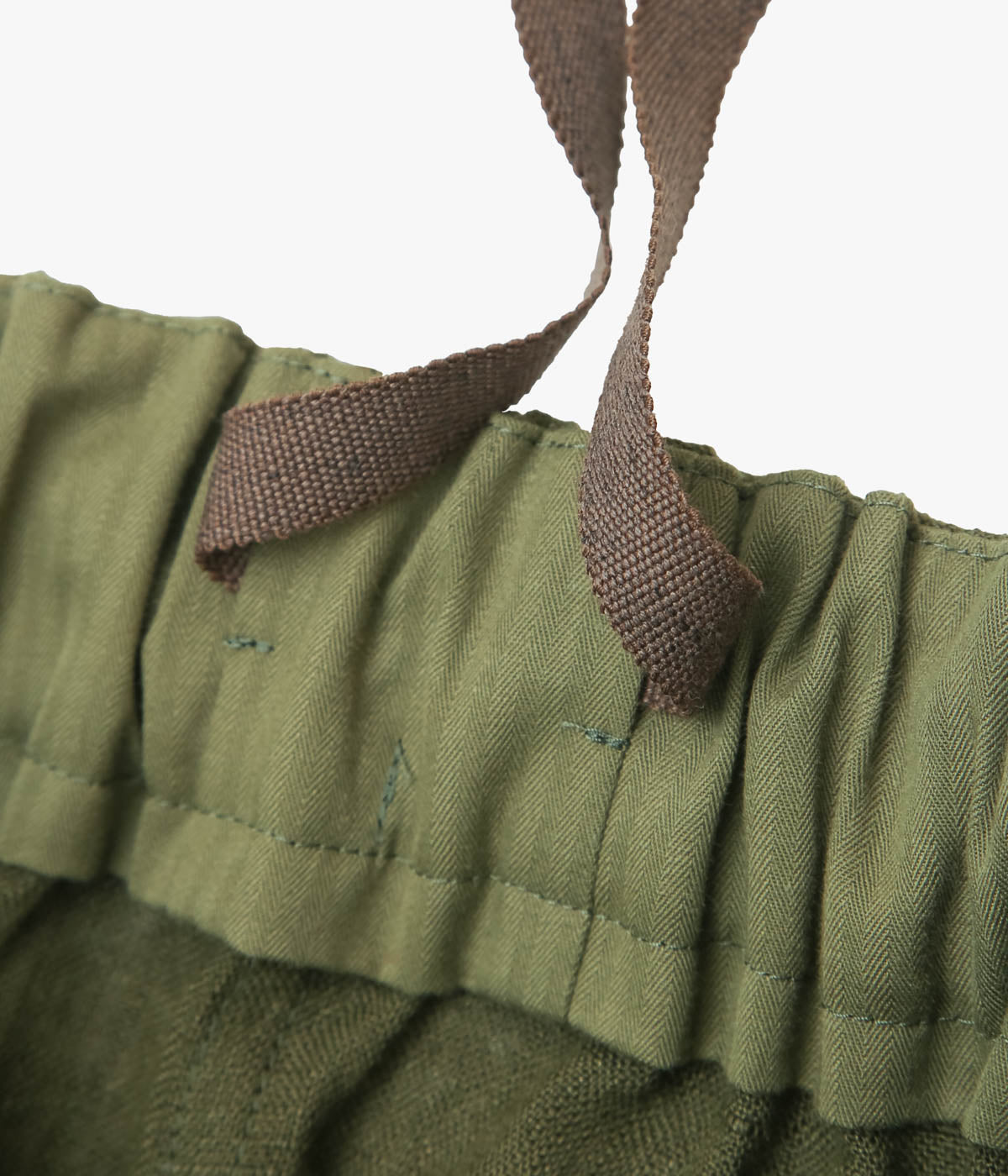 GORSCH ''FRENCH LINEN EASY SHORTS'' (KHAKI GREEN)