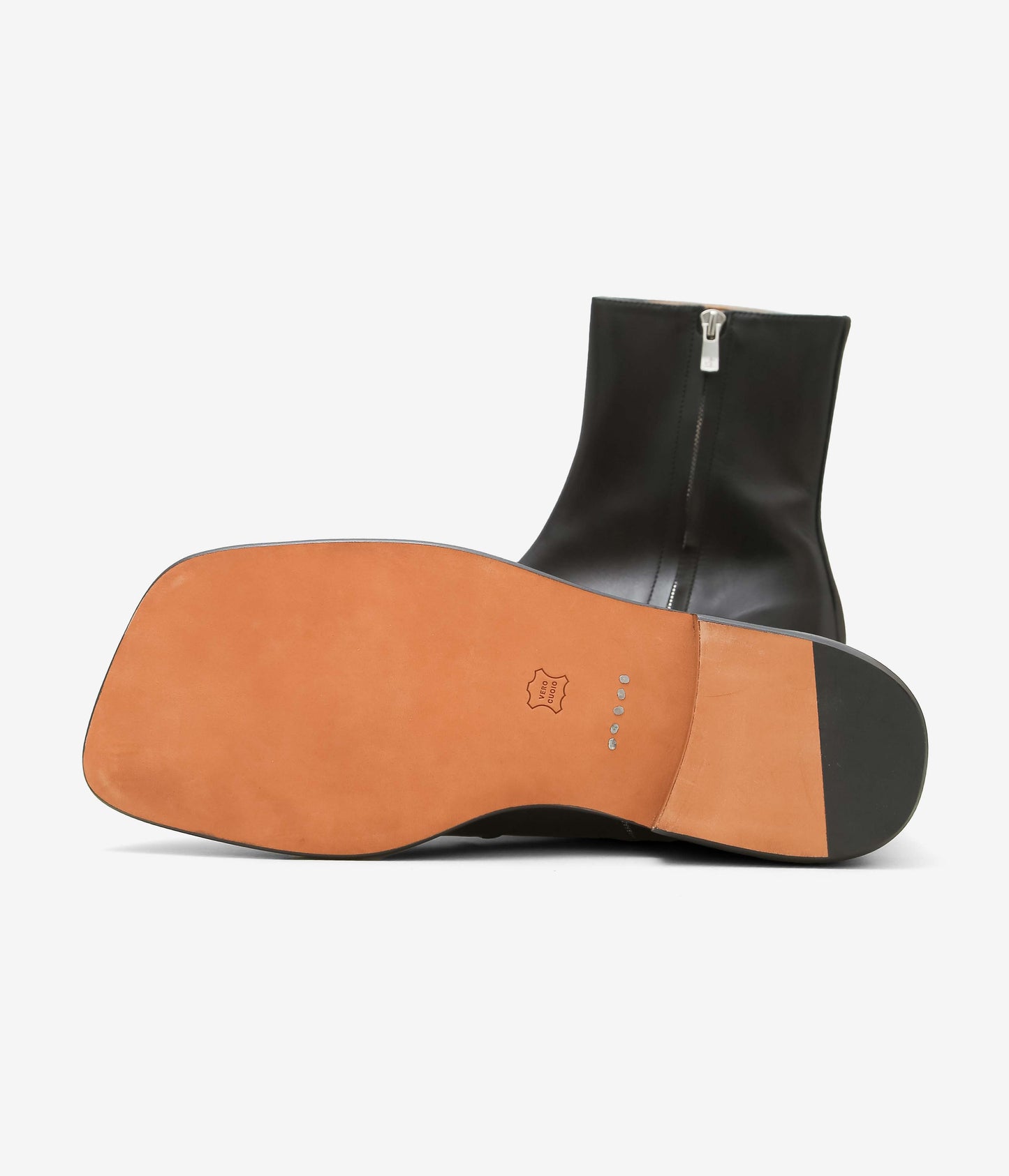 HENDER SCHEME ''BEAR FOOT INSIDE ZIP BOOTS'' (BLACK)