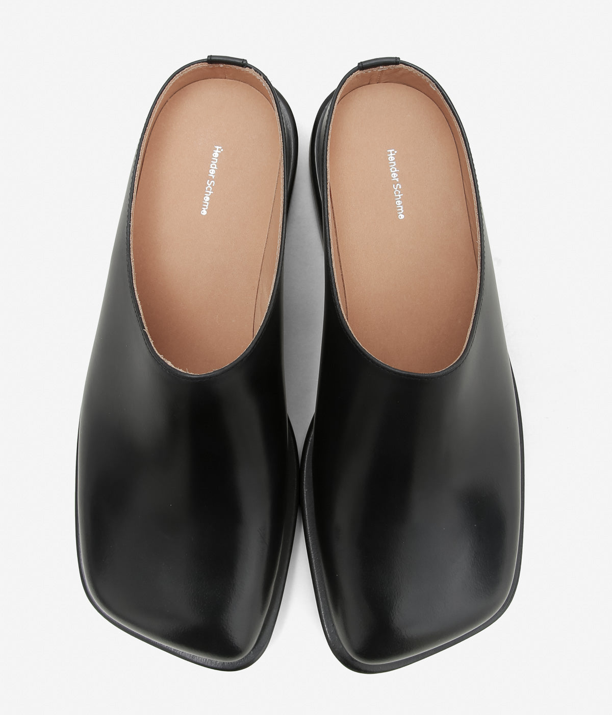 HENDER SCHEME ''BEAR FOOT MULE'' (BLACK)