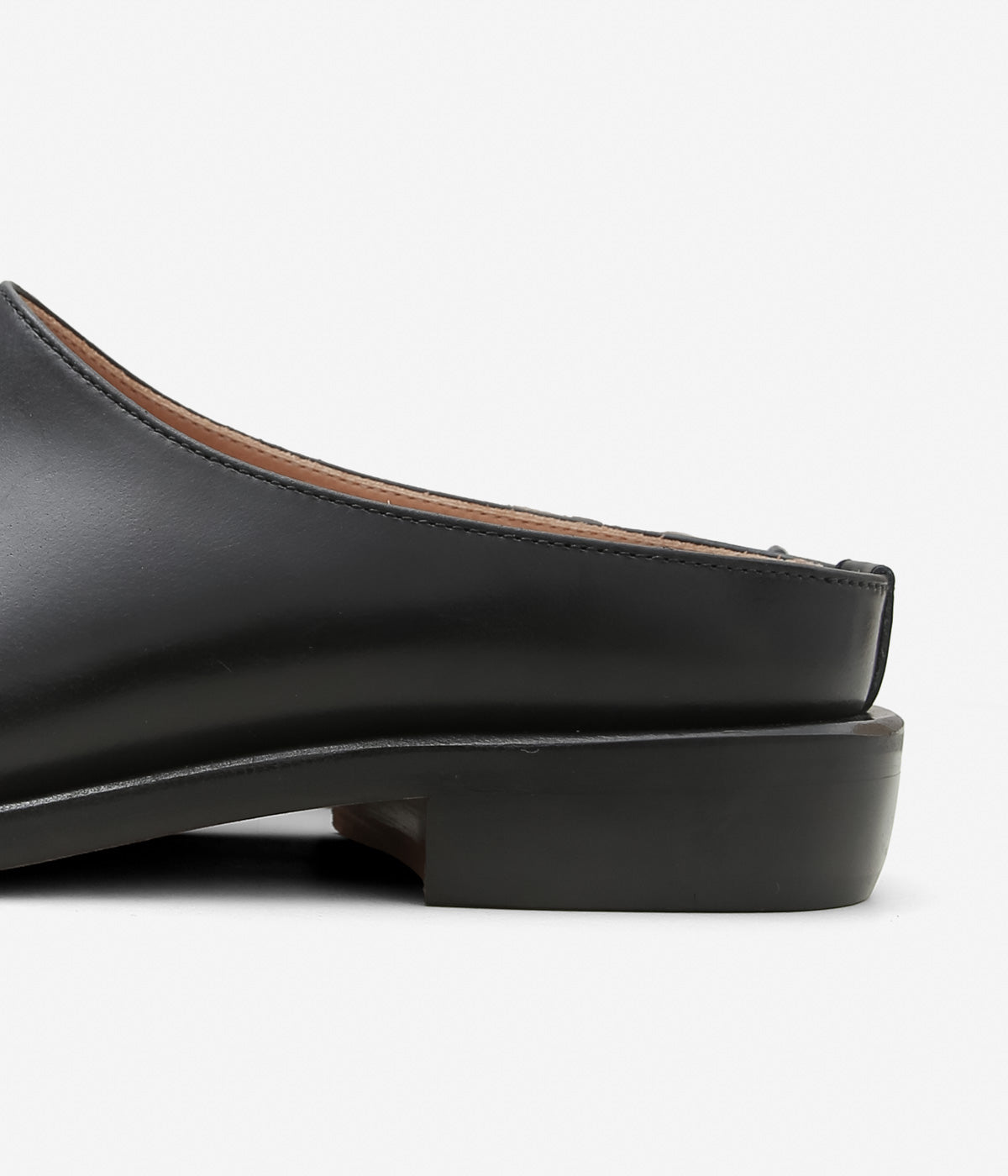 HENDER SCHEME ''BEAR FOOT MULE'' (BLACK)