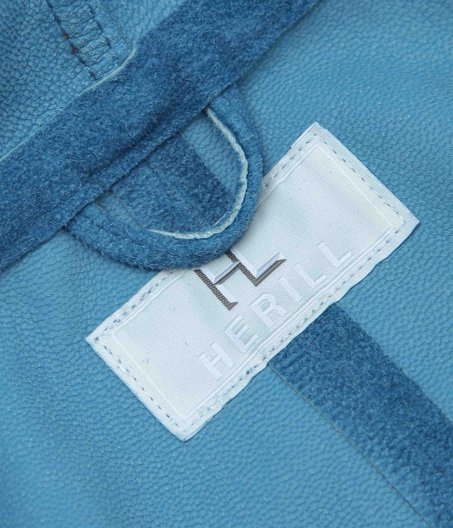 HERILL ''GOATSUEDE HOODED JACKET'' (FADED INDIGO)