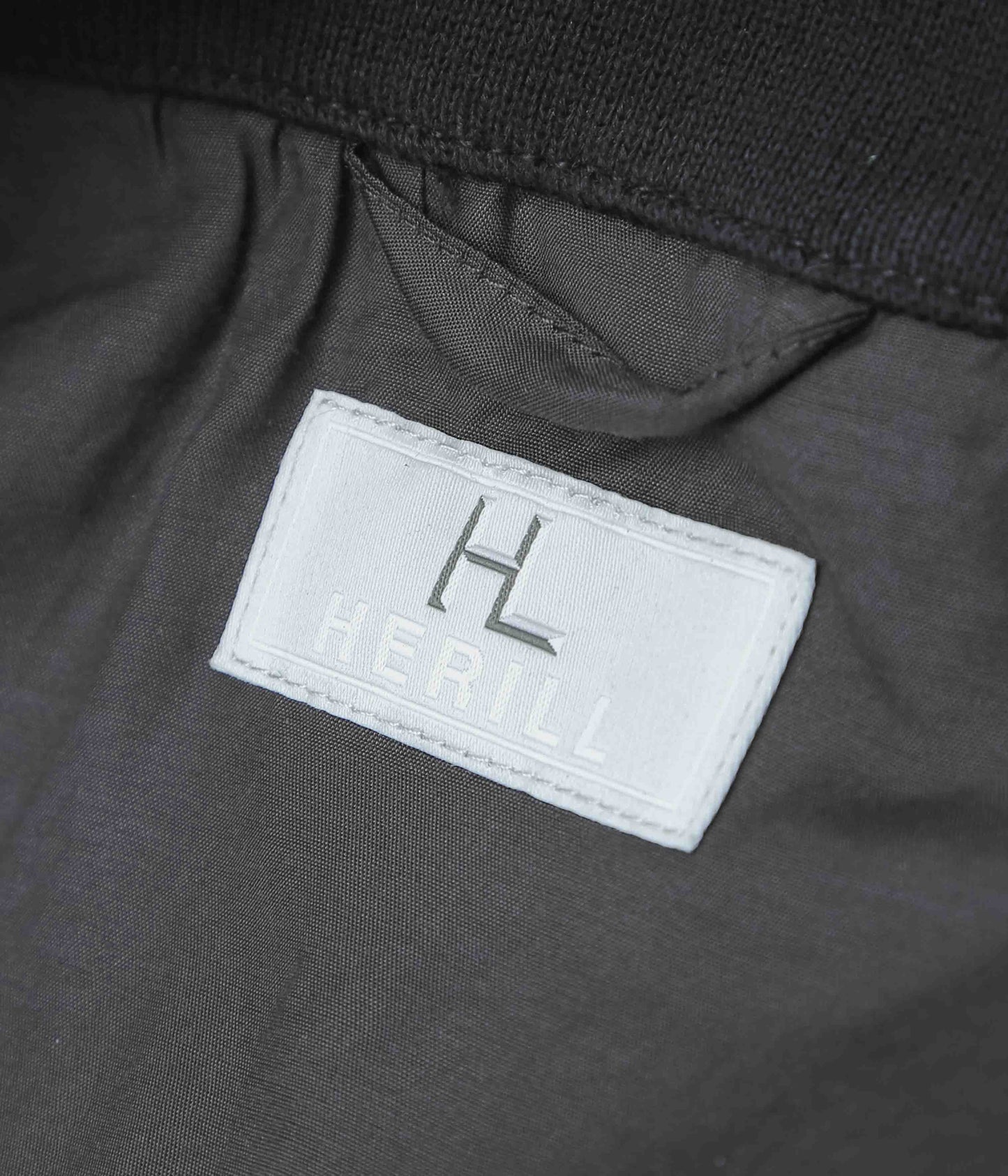 HERILL ''LAMBLEATHER WEEKENDJACKET'' (BLACK)