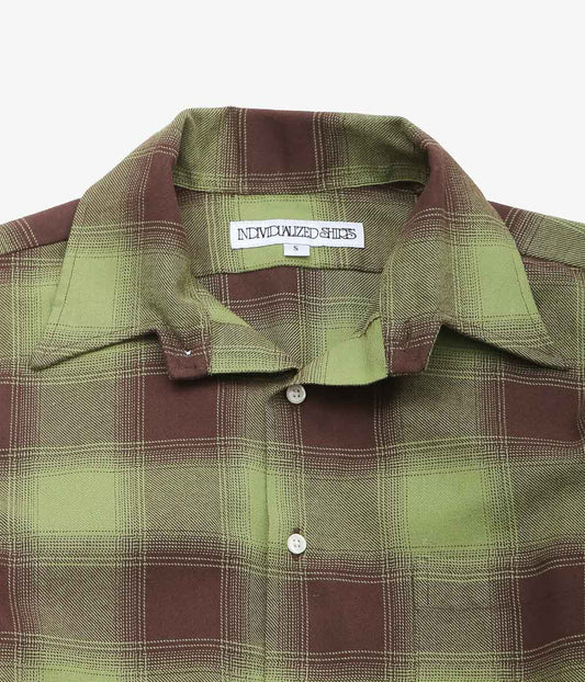 INDIVIDUALIZED SHIRTS ''OMBRE FLANNEL(CABANA COLLAR SHIRT)'' (OLIVE)