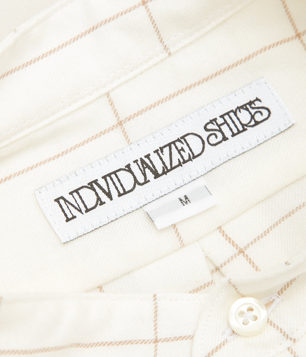 INDIVIDUALIZED SHIRTS ''POP OVER SHIRT'' (OFF WHITE)