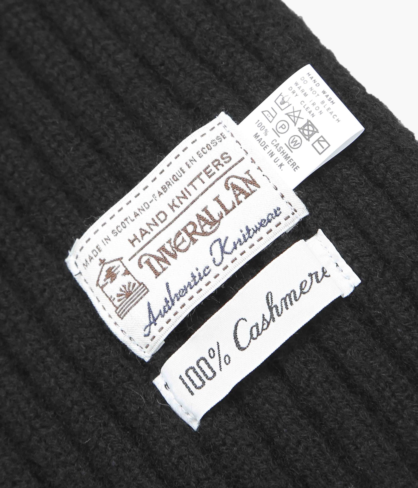 INVERALLAN ''CASHMERE RIB SCARF'' (BLACK)