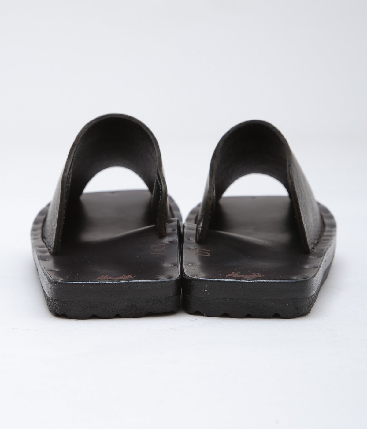 JUTTA NEUMANN ''KAHTAN'' (BLACK)