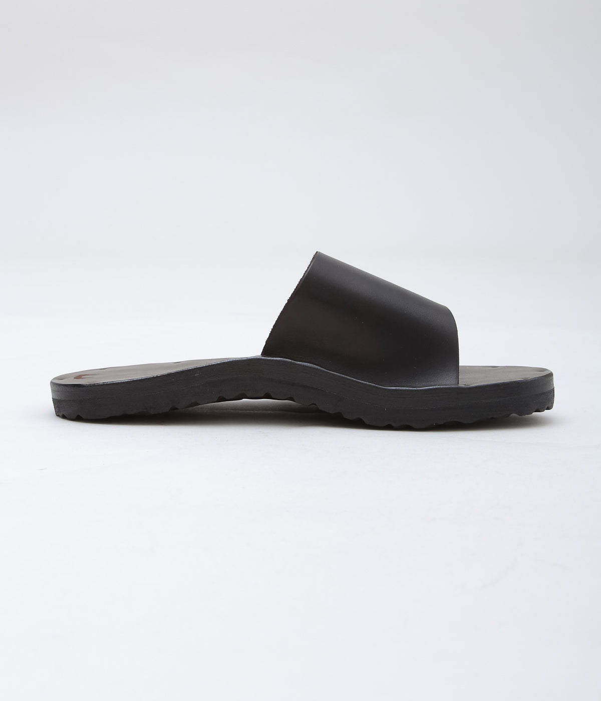 JUTTA NEUMANN ''SIMONE'' (BLACK)