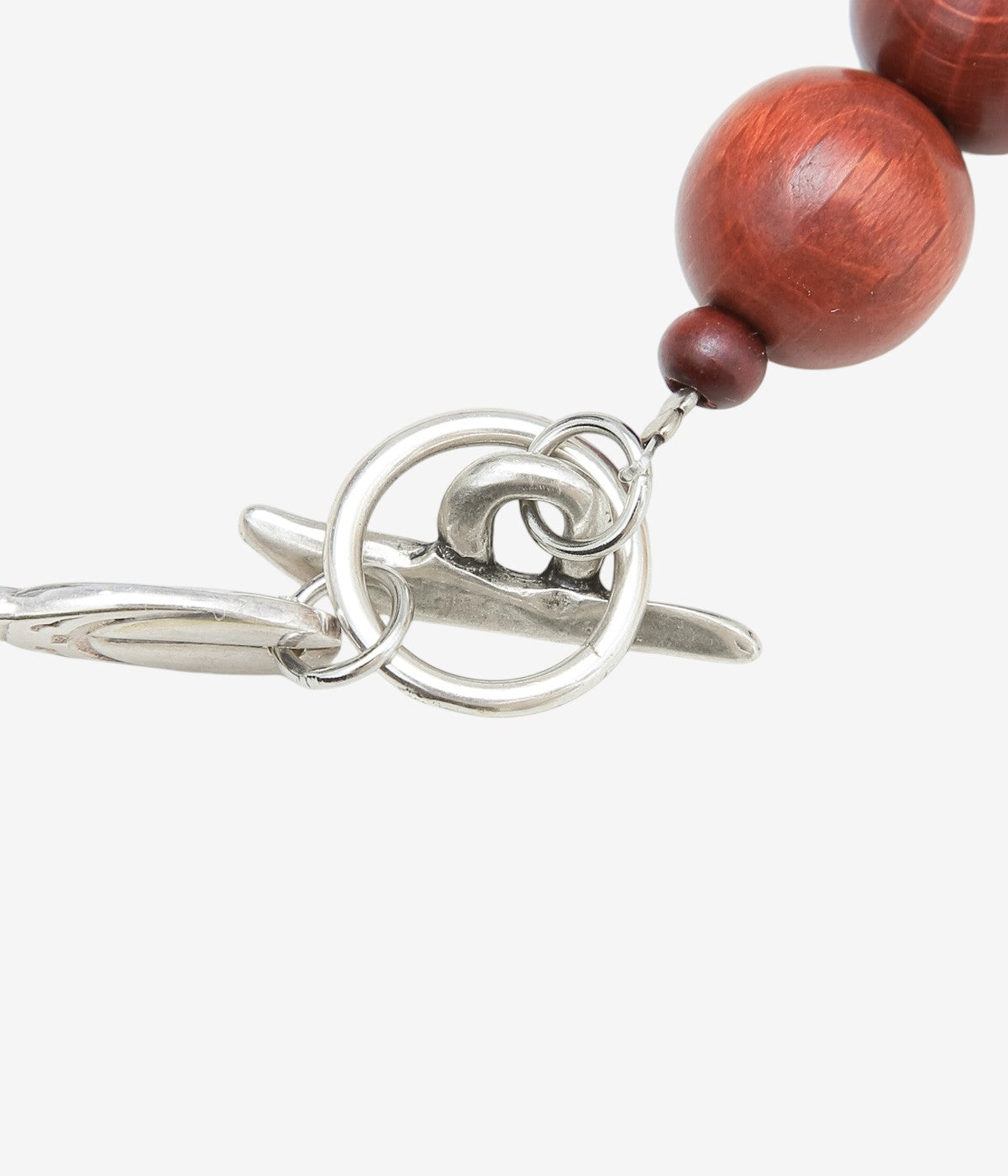 LA CATERINA JEWELRY ''WOODEN BEAD NECKLACE'' (ROUND RED WOOD)