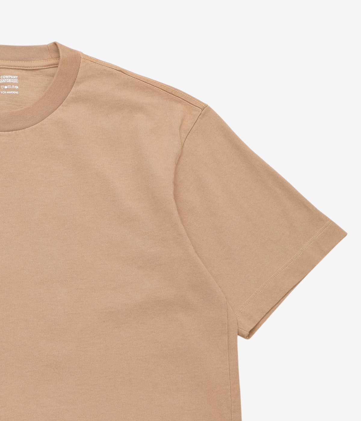 LADY WHITE''MUNICIPAL T-SHIRT NATURAL DYED BY NOAH SCHNEIDERMAN'' (CUTCH)