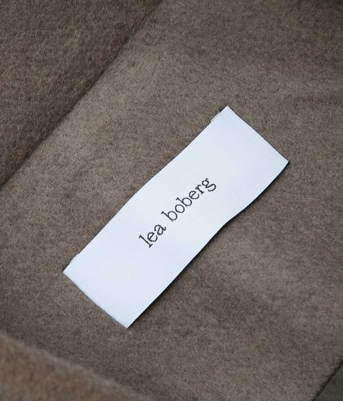 LEA BOBERG ''CHORE JACKET (JAPANESE MELTON WOOL BLEND)'' (TAUPE)