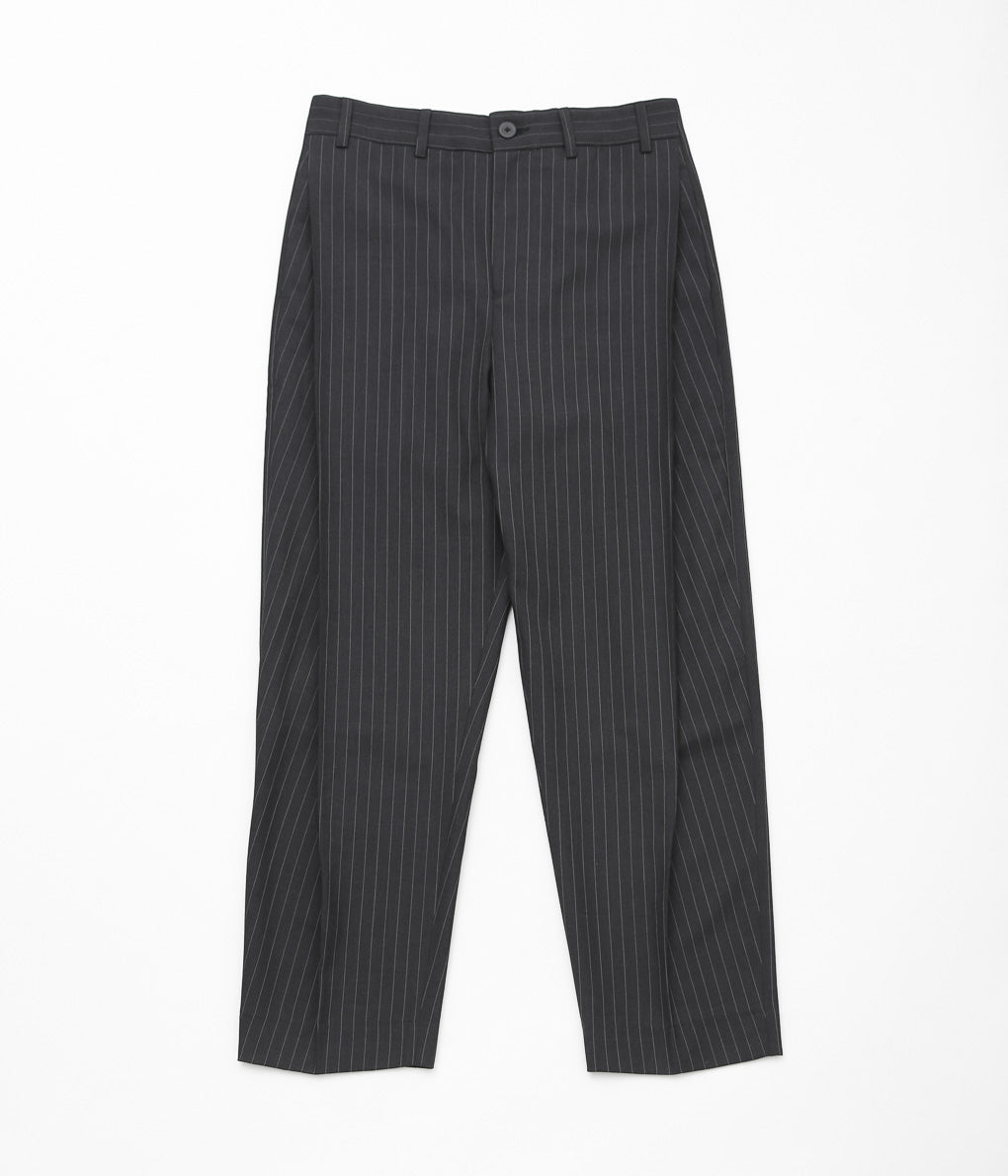 LEA BOBERG ''D.P. TROUSERS (BATEMAN OGDEN)'' (CHARCOAL / WHITE STRIPE)