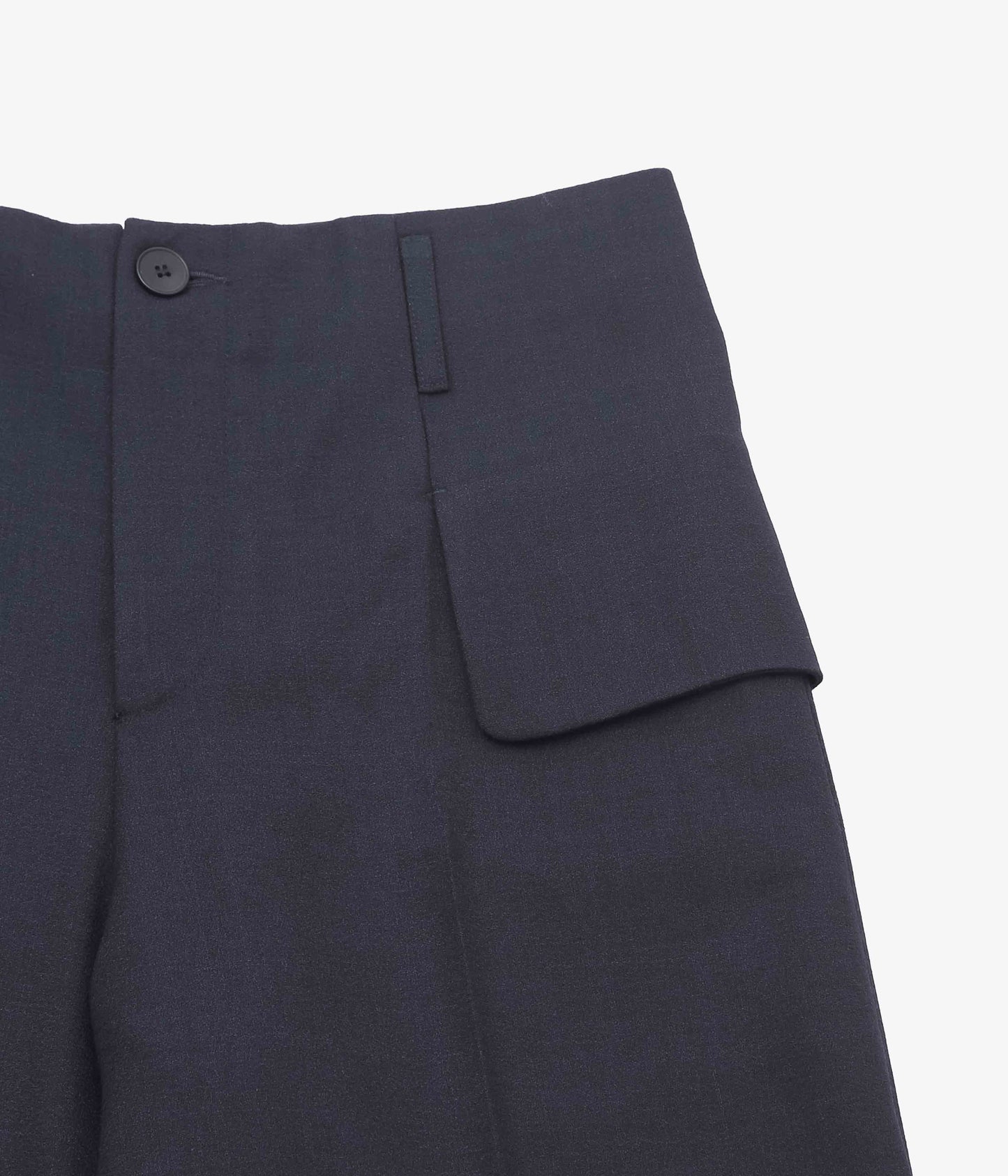 LEA BOBERG ''FLAP POCKET SHORTS｜BRITISH WOOL CREPE'' (NAVY)