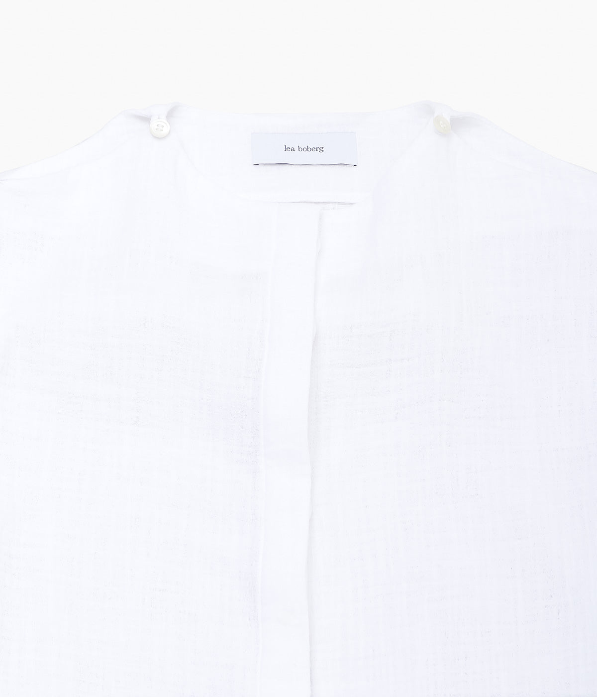 LEA BOBERG ''SLIT SHIRT (BRITISH ORGANIC COTTON GAUZE)'' (WHITE)