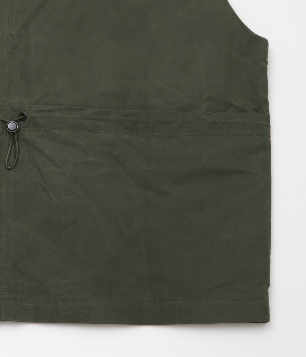 MAISON DOUILLET 'THE FOREST VEST' (FOREST GREEN)