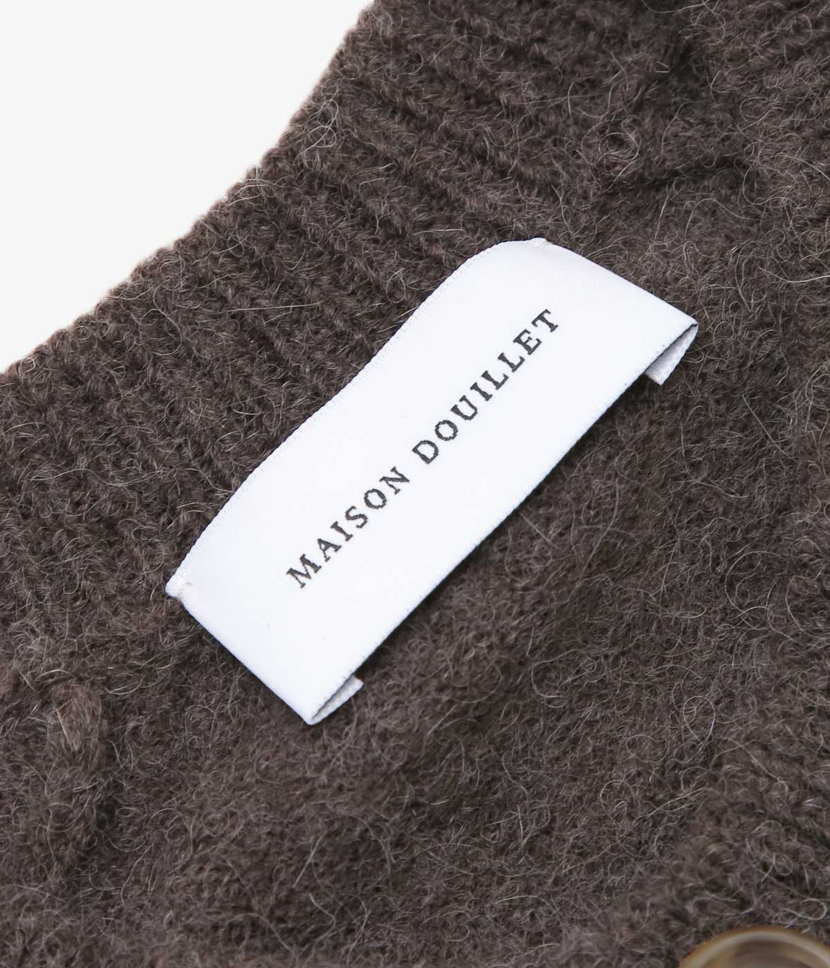 MAISON DOUILLET ''THE HAMLET CARDIGAN'' (DEEP TAUPE)
