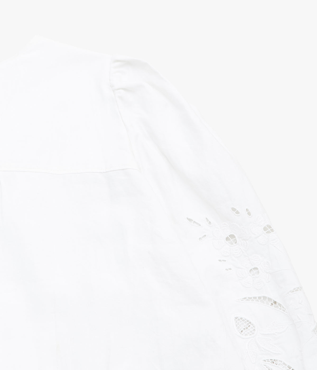 MAISON FLORE ''BLEUET'' (WHITE 1)