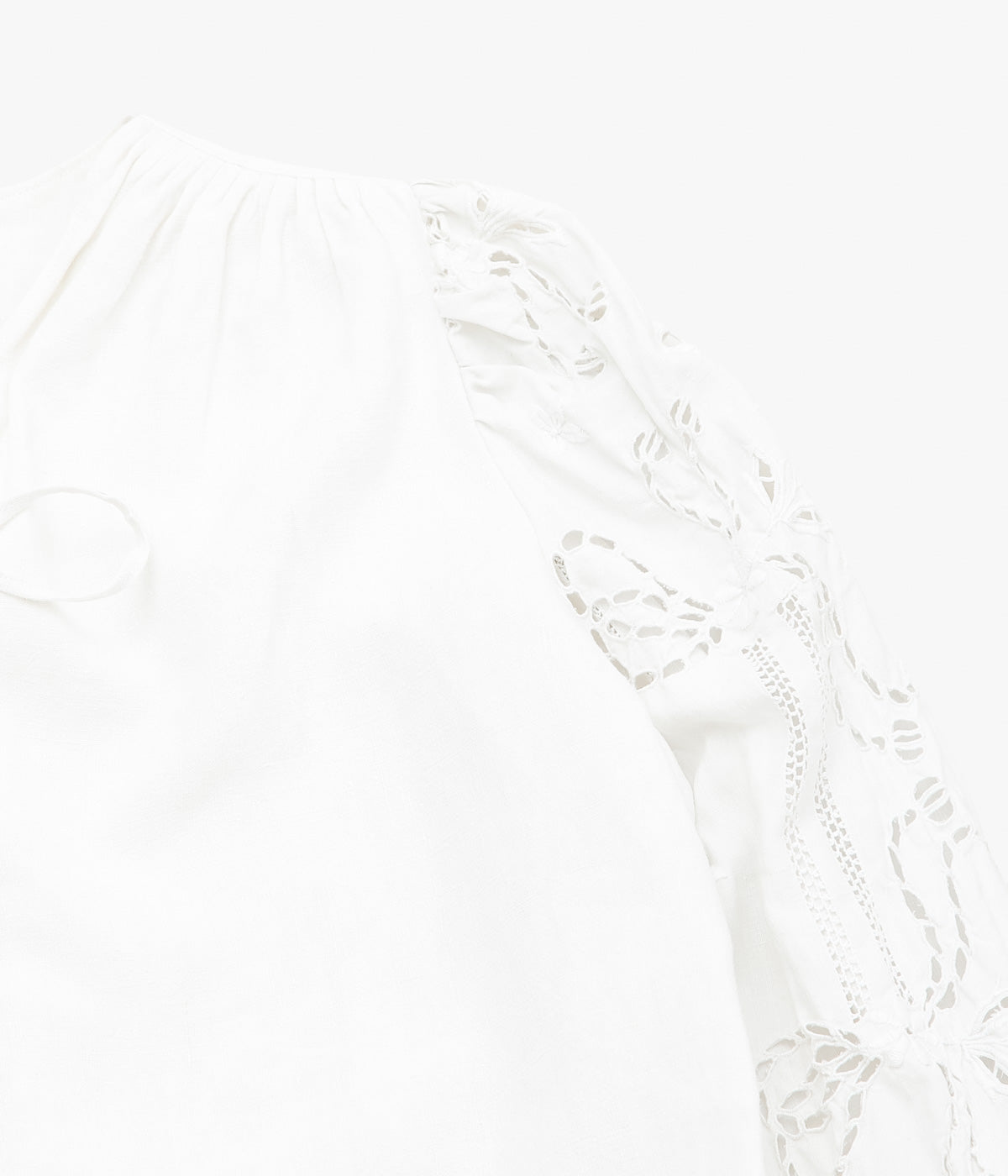 MAISON FLORE ''BLEUET'' (WHITE 4)