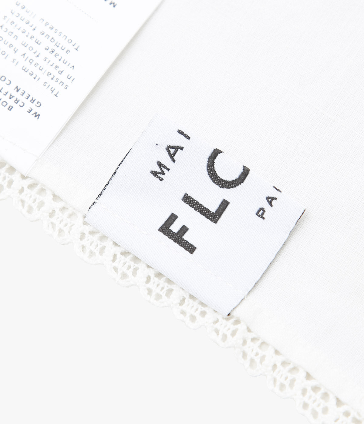MAISON FLORE ''ROMARIN SQUARE SCARF 65'' (WHITE 4)