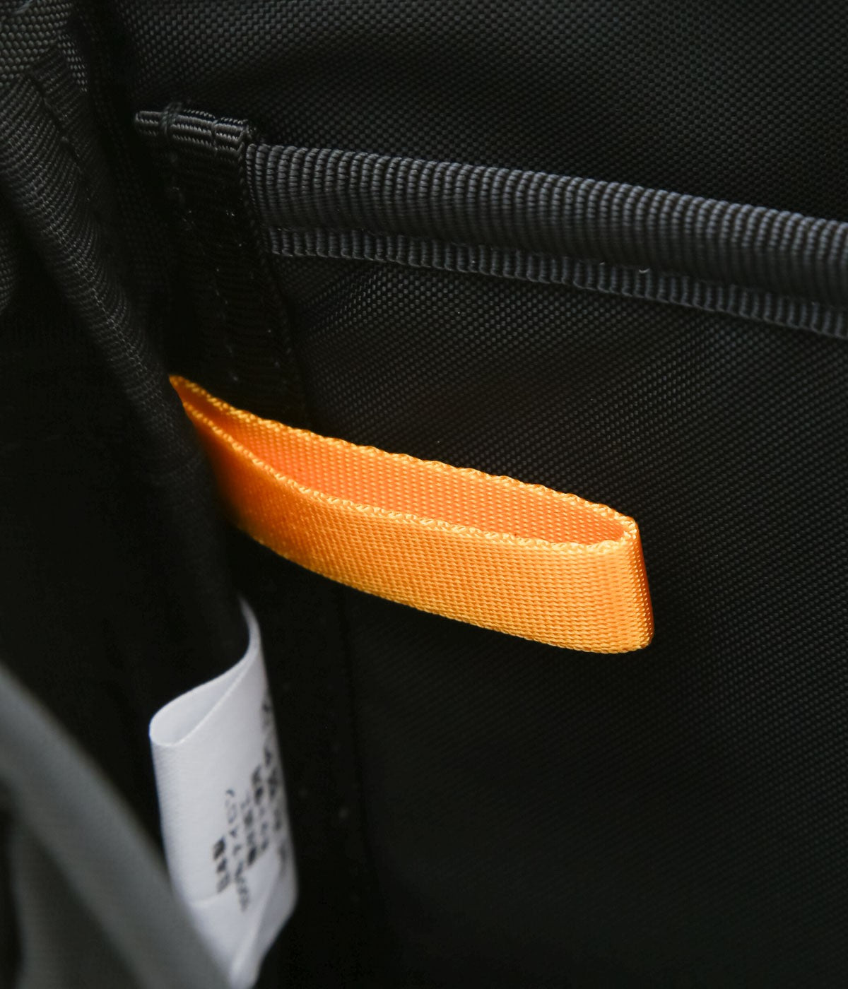 MAN-TLE ''MINI MESSENGER'' (BLACK NYLON)