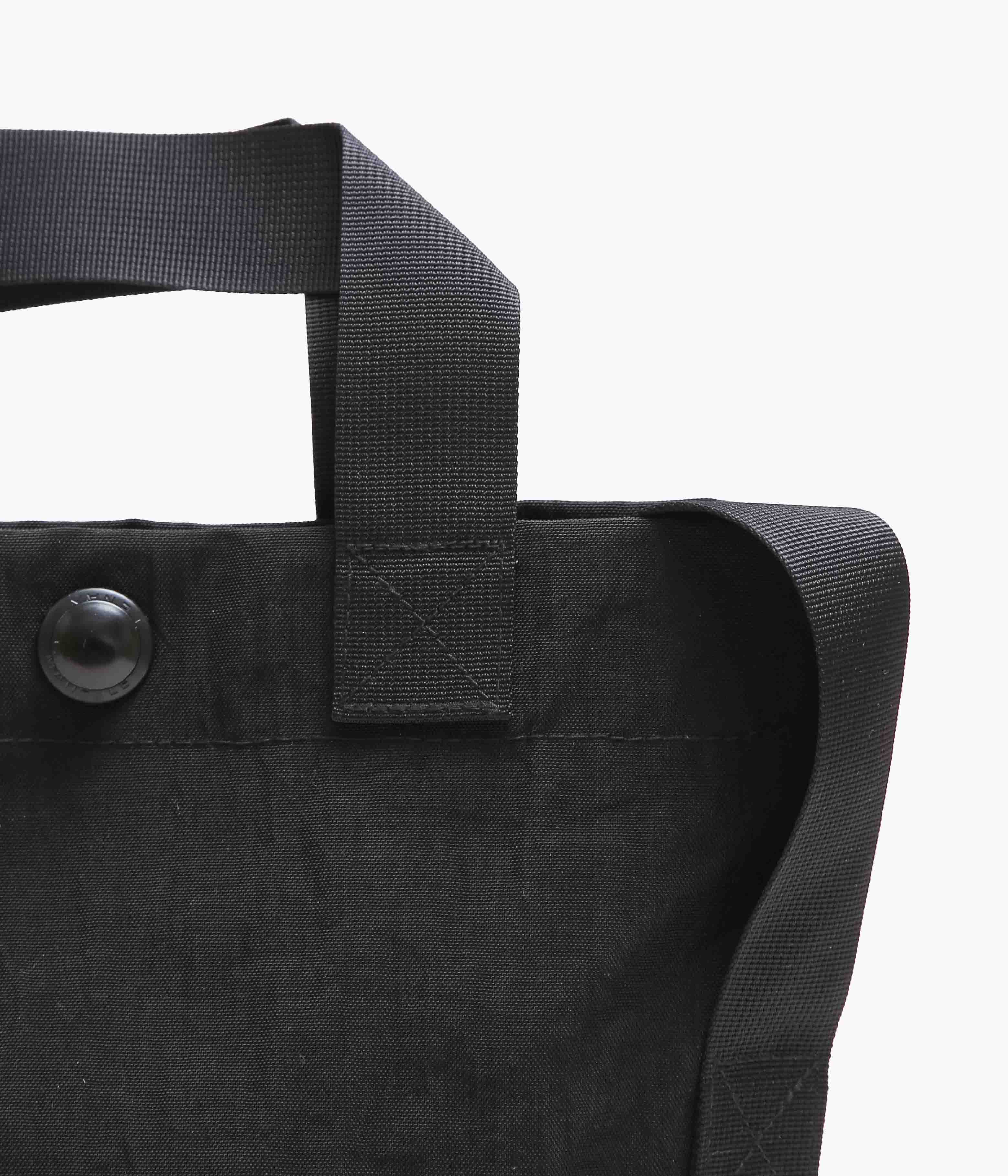 MAN-TLE ''MINI TOTE'' (BLACK) – THE STORE BY MAIDENS