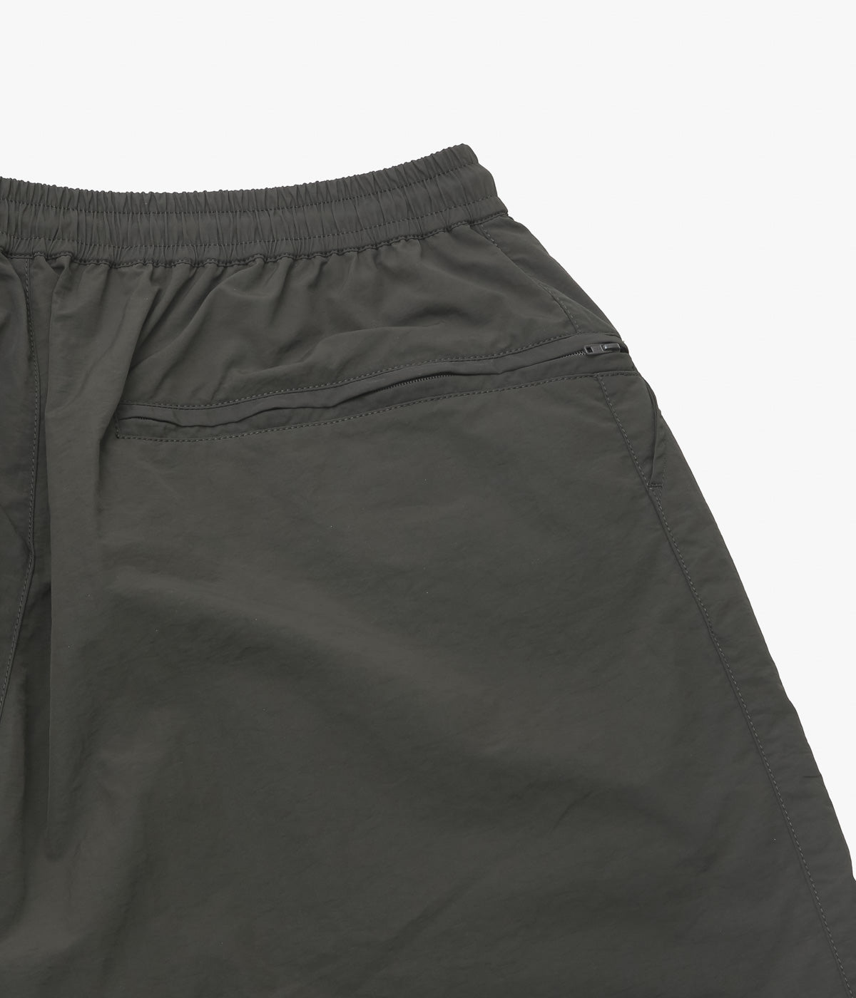 Rosemary ''NYLON HARVEST LOOSE SHORTS'' (DGR)