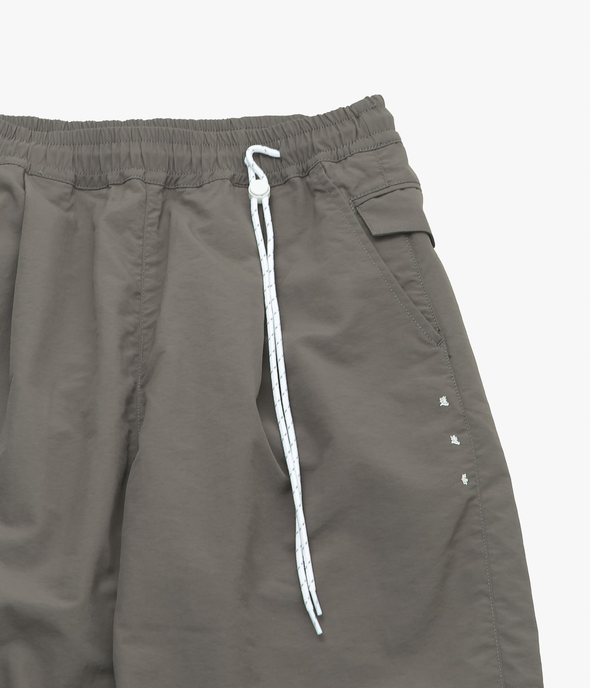 迷迭香 ''NYLON HARVEST TRAINER CLASSIC'' (DGR)