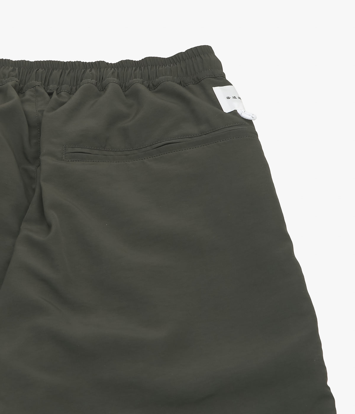 迷迭香 ''NYLON HARVEST TRAINER CLASSIC'' (DOV)