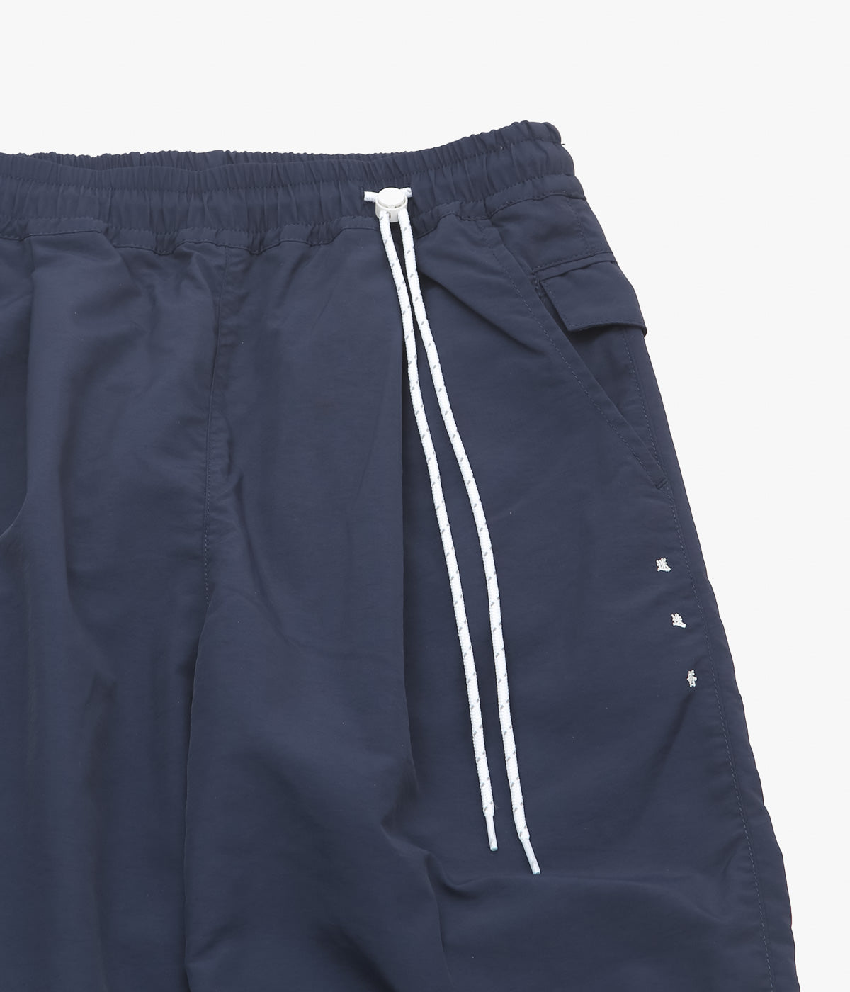 迷迭香 ''NYLON HARVEST TRAINER CLASSIC'' (NVY)