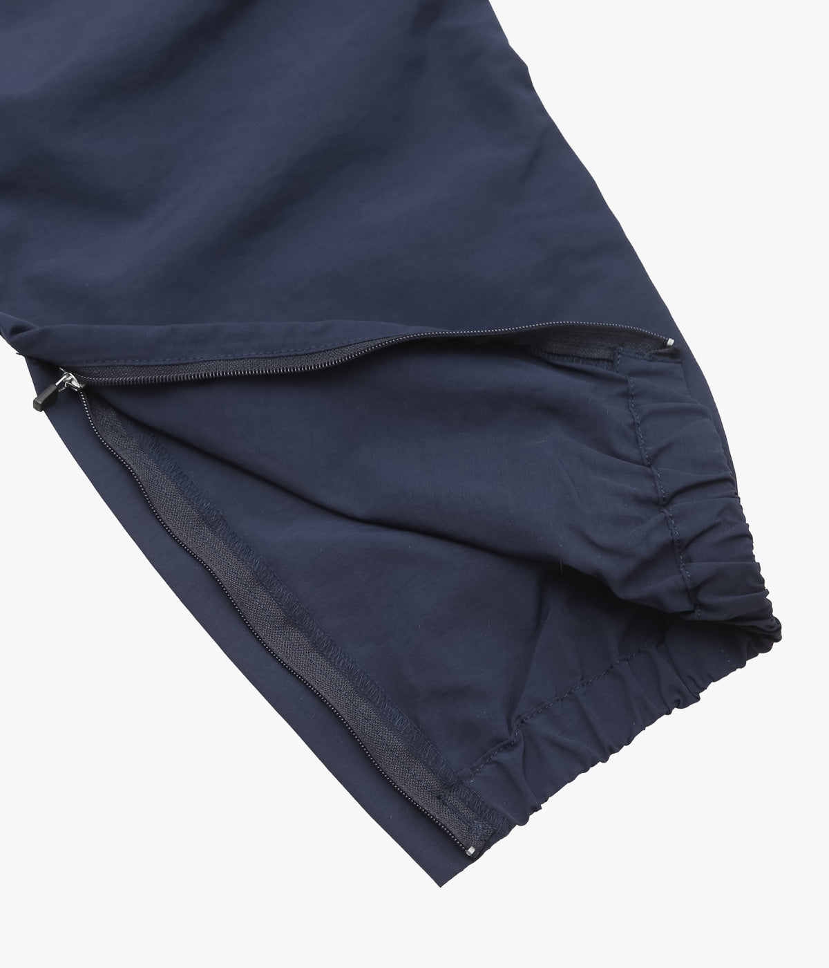 迷迭香 ''NYLON HARVEST TRAINER CLASSIC'' (NVY) – THE STORE BY MAIDENS
