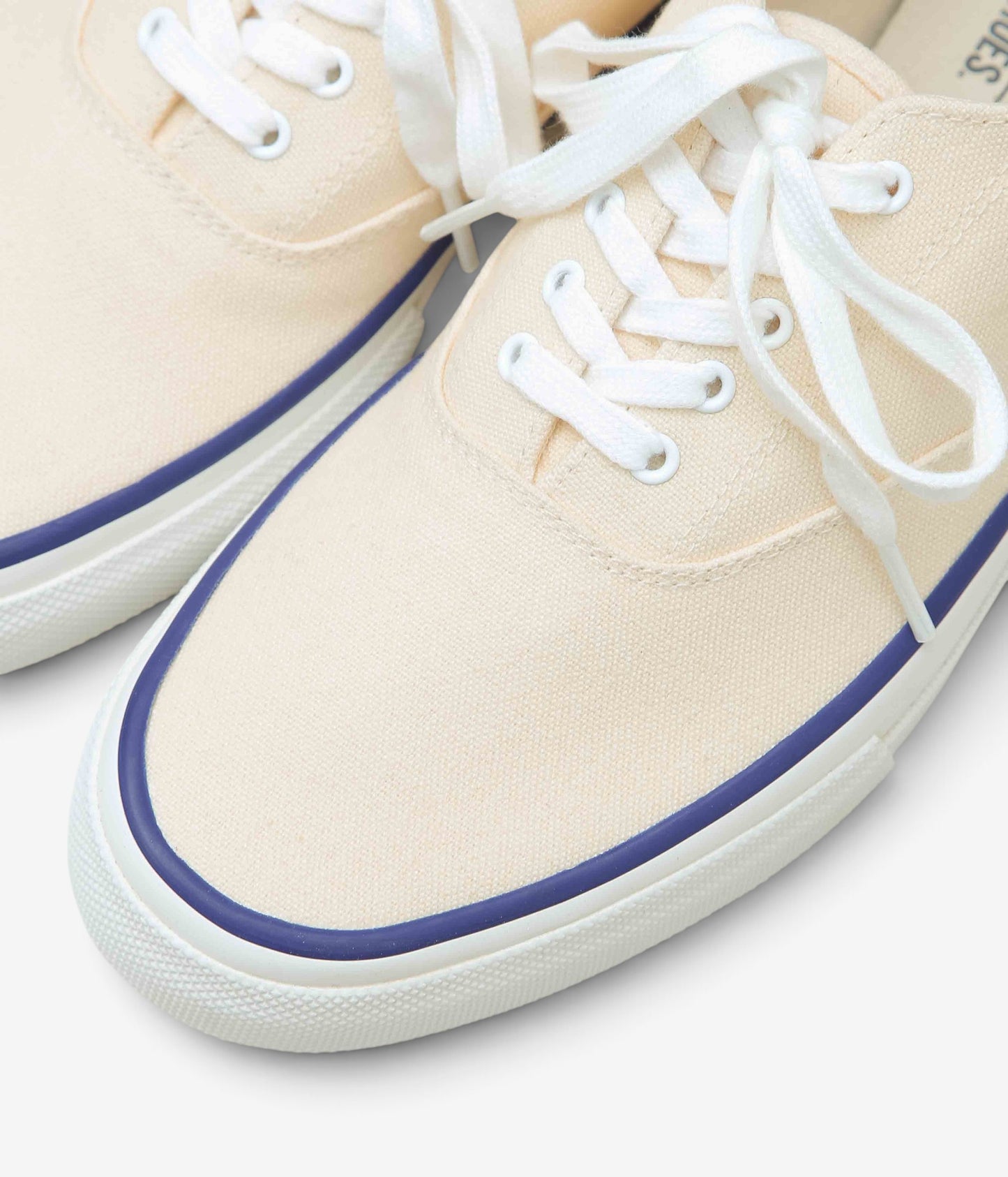 MR.FLIKS ''REDONDO CANVAS SNEAKERS'' (WHITE LINE BLUE)
