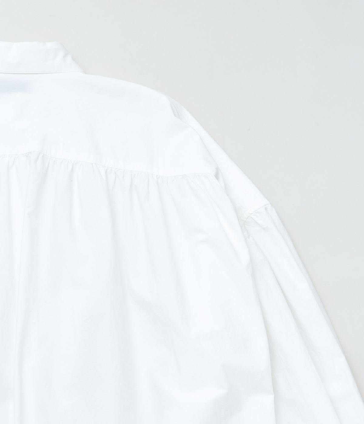 NOMAT ''GATHERED SHIRT'' (WHITE)