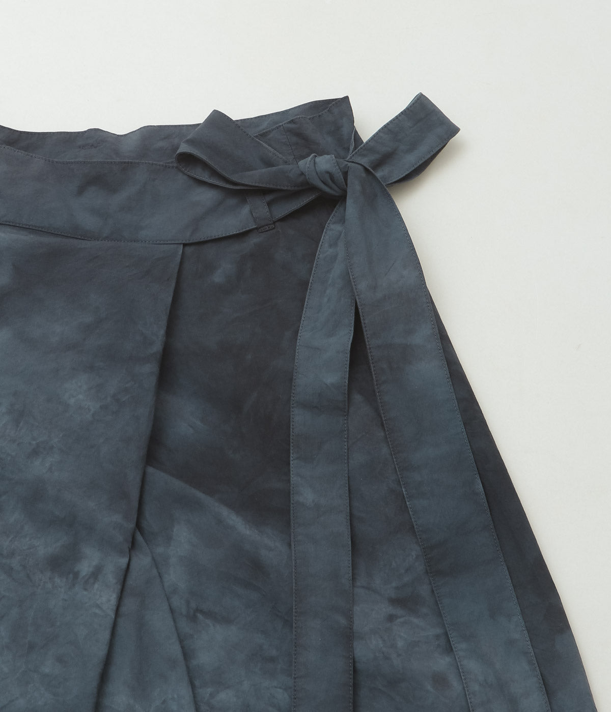 NOMAT ''WRAP PT/HAND-DYED'' (MIDNIGHT)