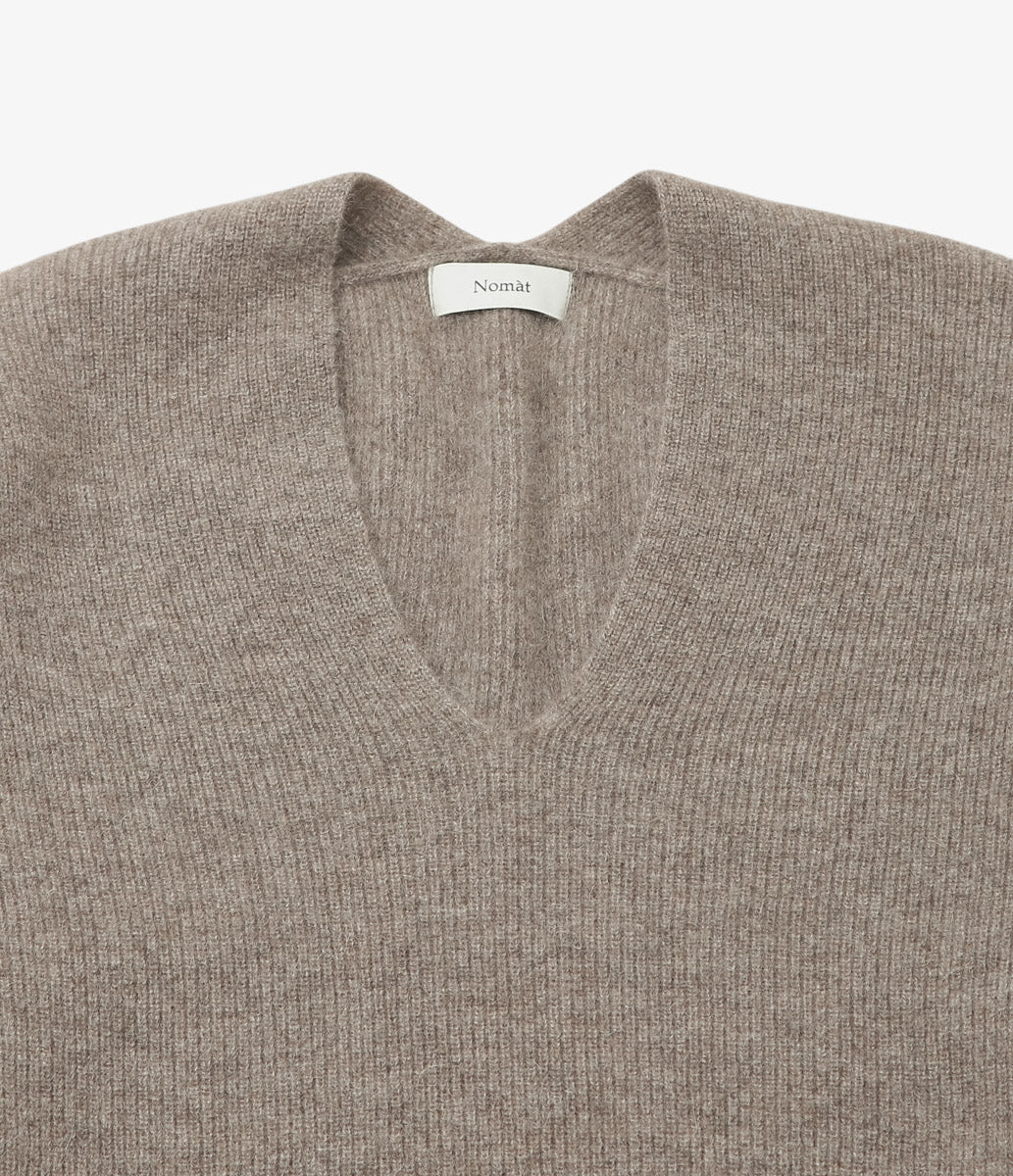 NOMAT ''YAK V-SWEATER'' (GREY)
