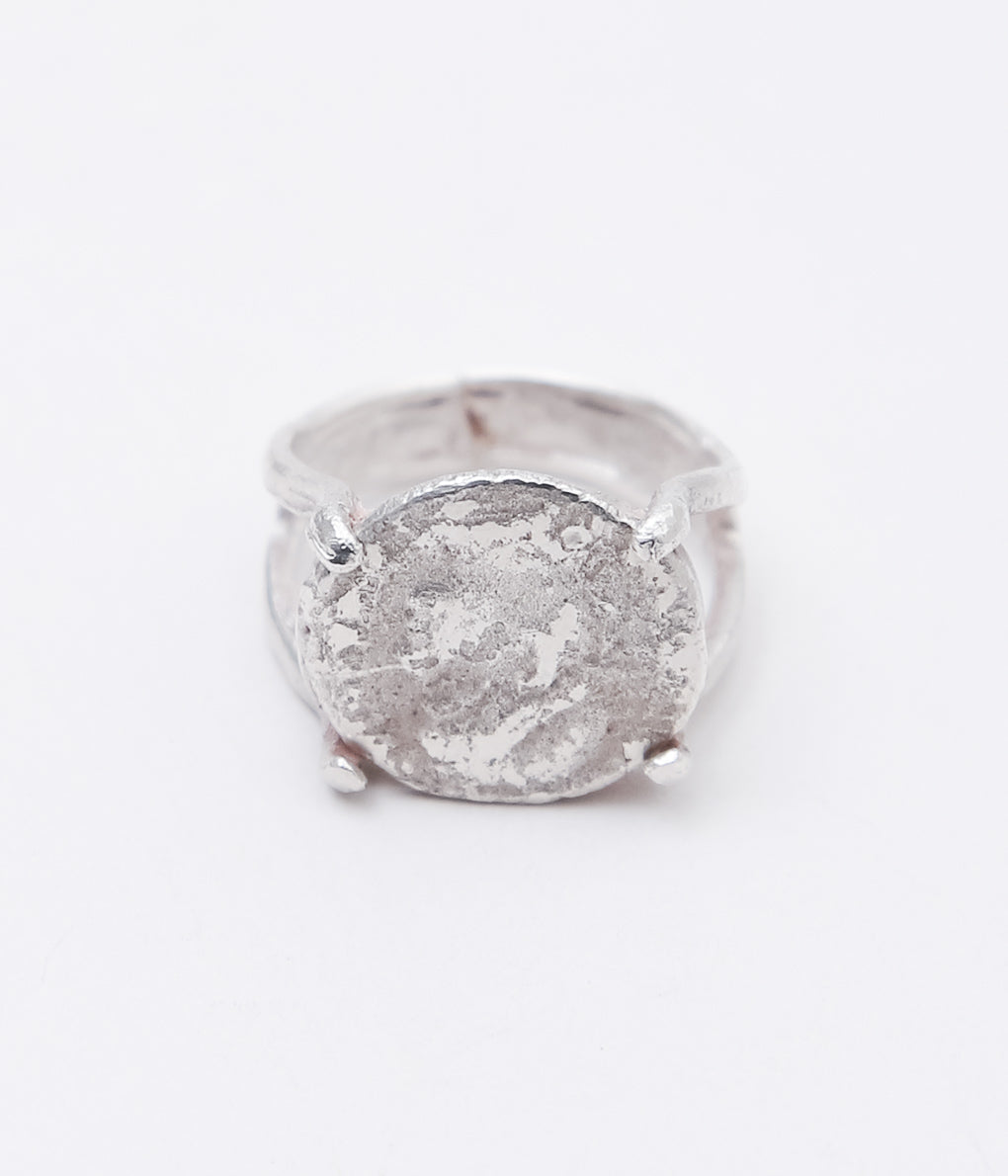 ORNAMENT&CRIME ''COIN STAMP RING'' (STERLING SILVER)