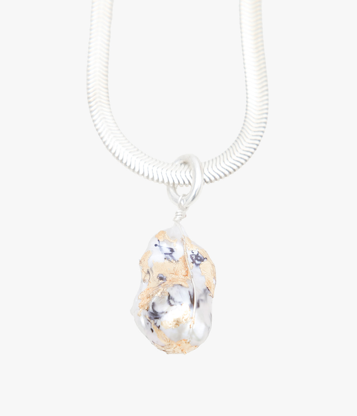 ORNAMENT&CRIME "BIG PEARL HAND DRAWING SNAKE CHAIN NECKLACE" (SILVER/BRASS)